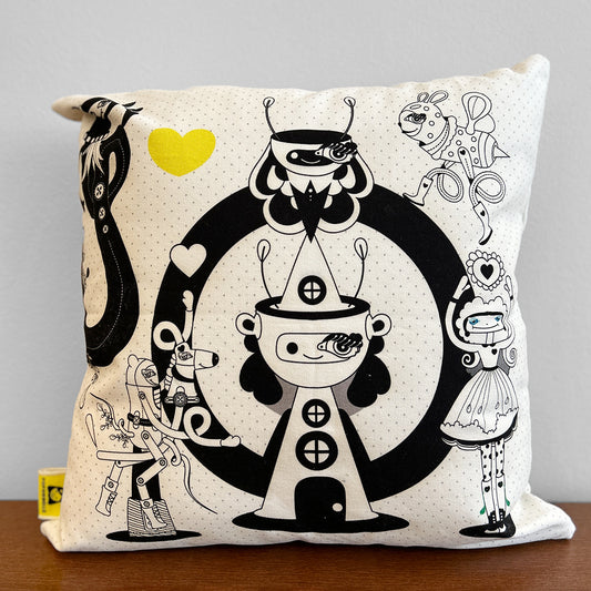 Popsiebelle Story Pillow Walker's
